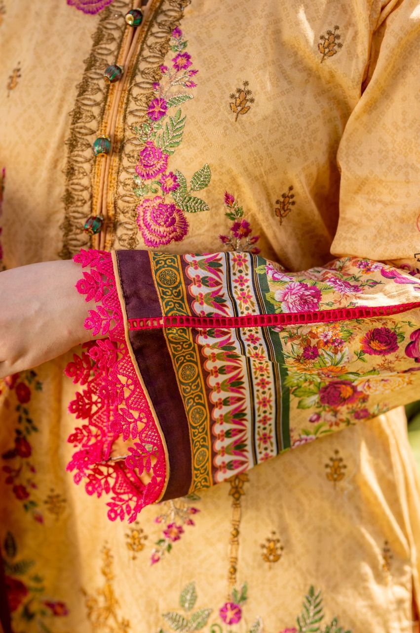 Lawn Embroidered 3Pcs Stitched Suit - 4
