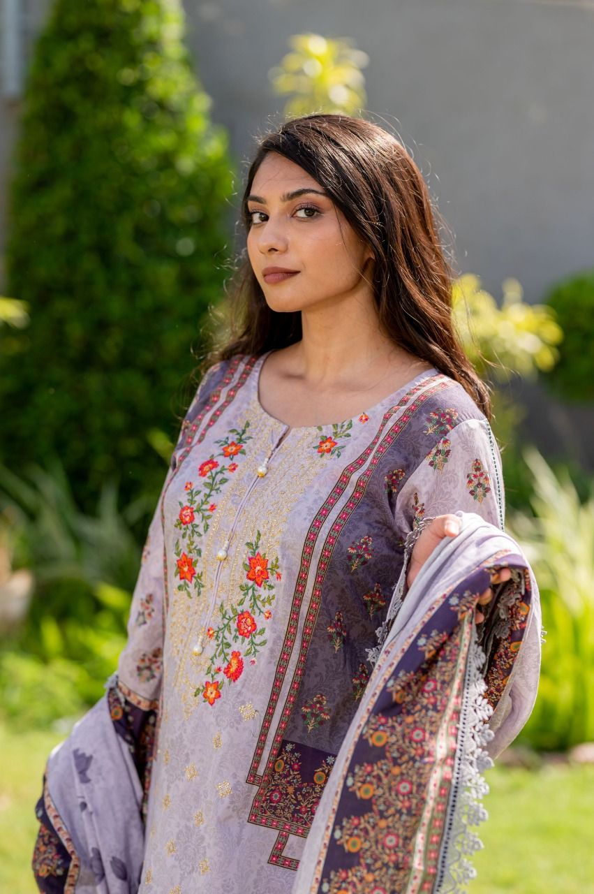 Lawn Embroidered 3Pcs Stitched Suit-6