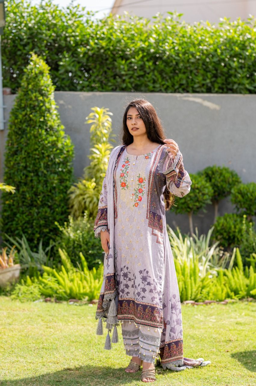 Lawn Embroidered 3Pcs Stitched Suit-6