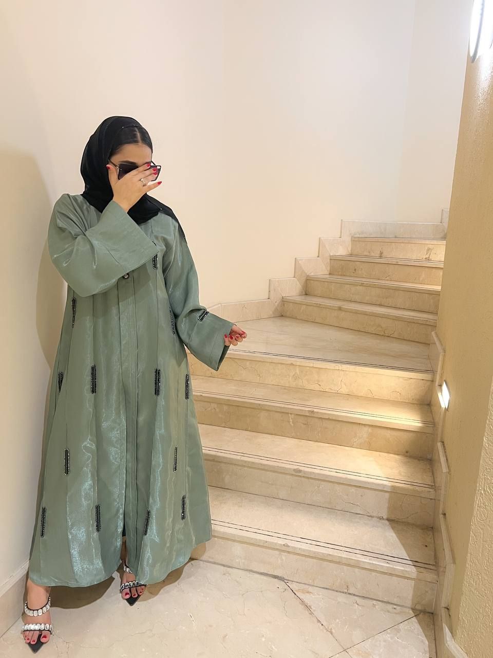 Abaya 44